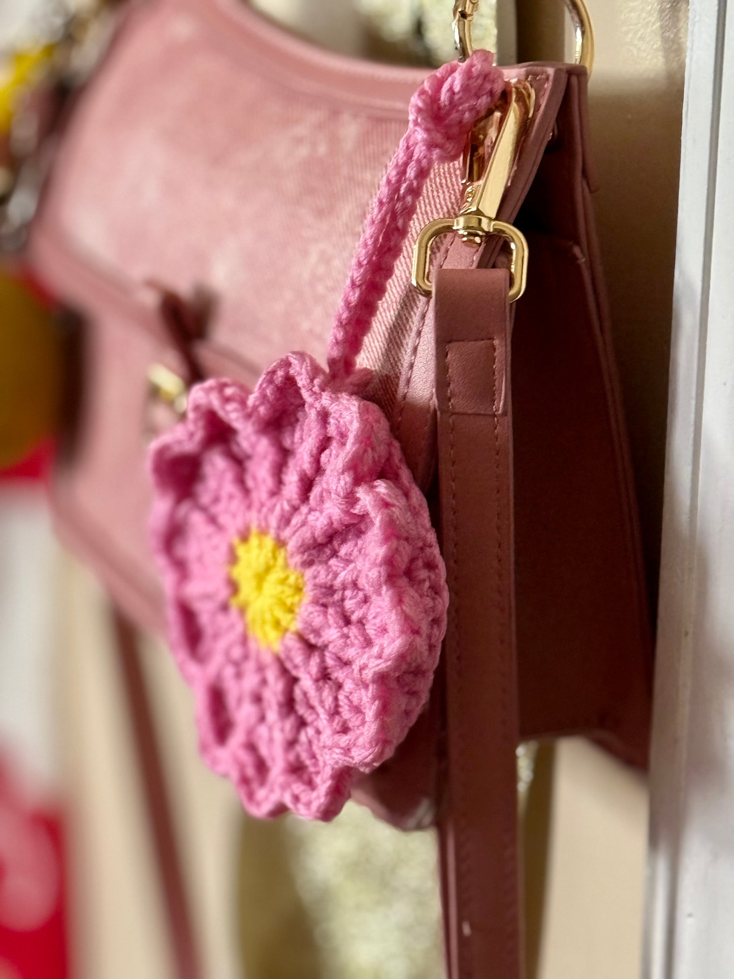 Daisy Charm Pouch