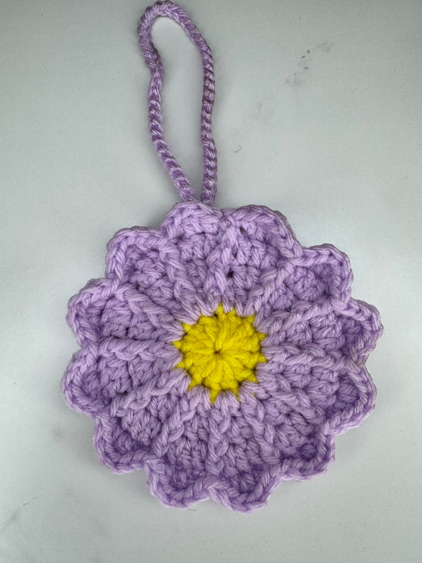 Daisy Charm Pouch